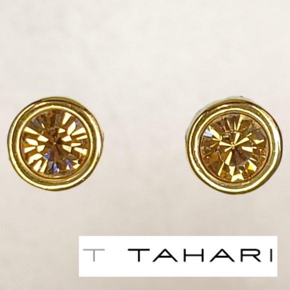 T TAHARI Logo Gold Tone Topaz Round Shaped Post Earrings - Picture 4 of 13